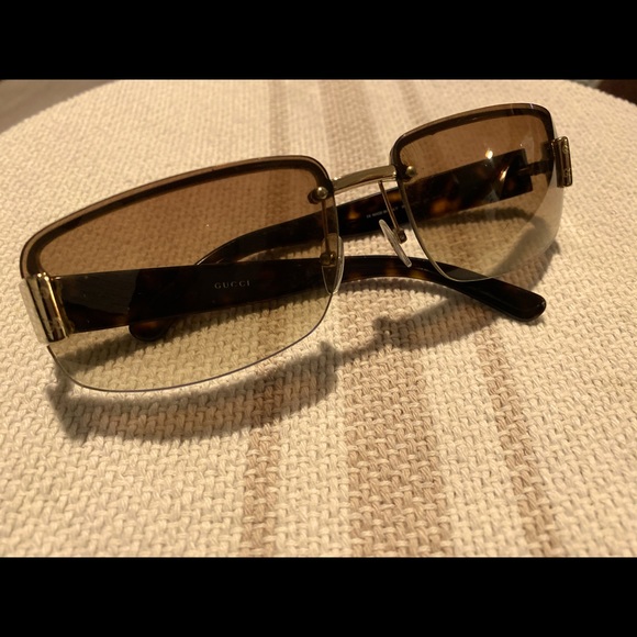Gucci Accessories - Gucci Sunglasses